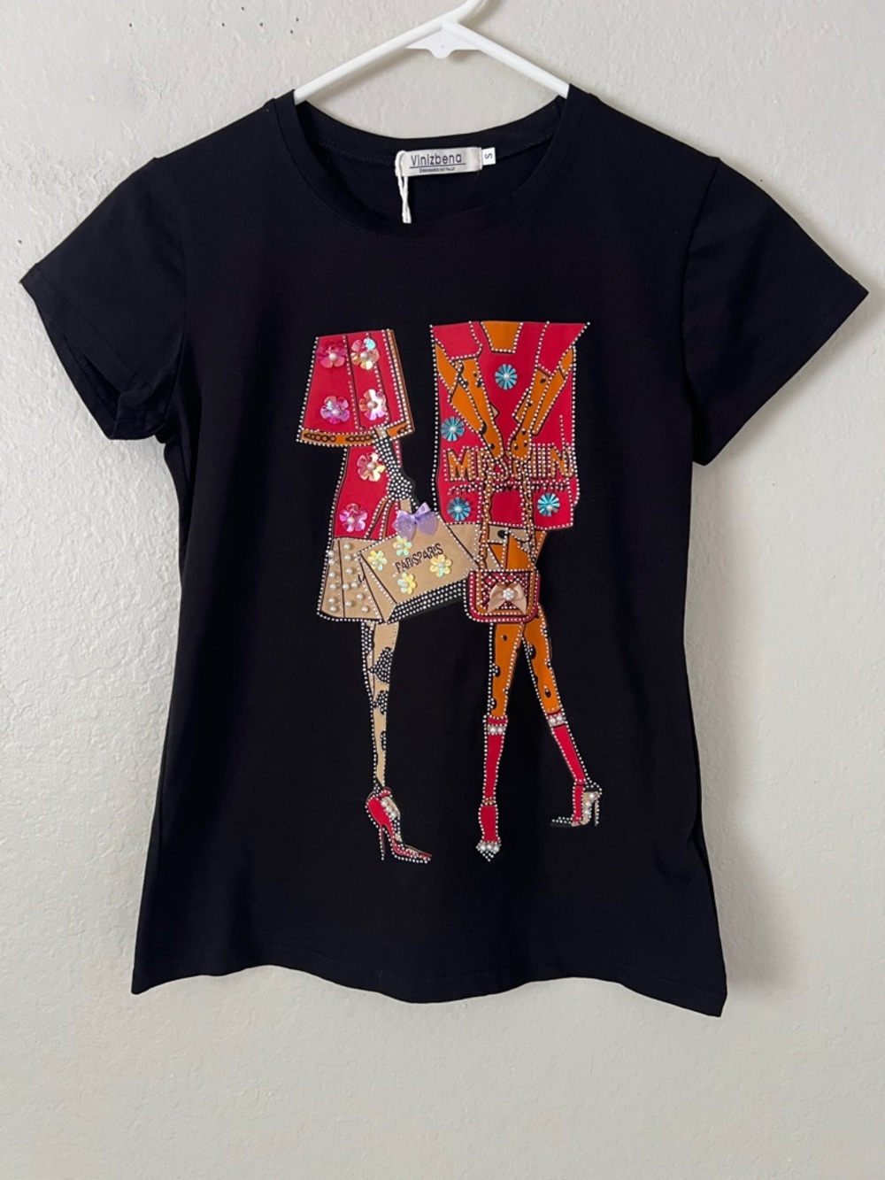 NWT  Vinizbena Super Cute 3D Sparkly Embellished T-shirt Cotton Blend Black in S